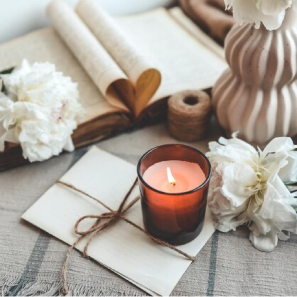 Welcome! Open to offers - Bundle & Save! - Picture 2 of 10